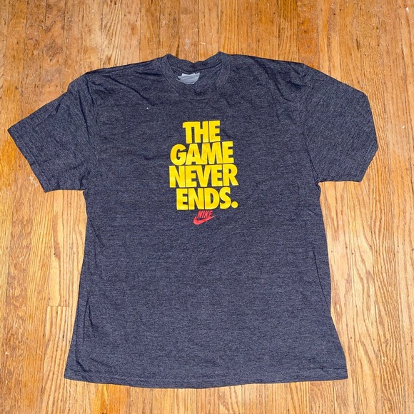 Vintage Nike t-shirt size XL. Y2k era. No flaws.
